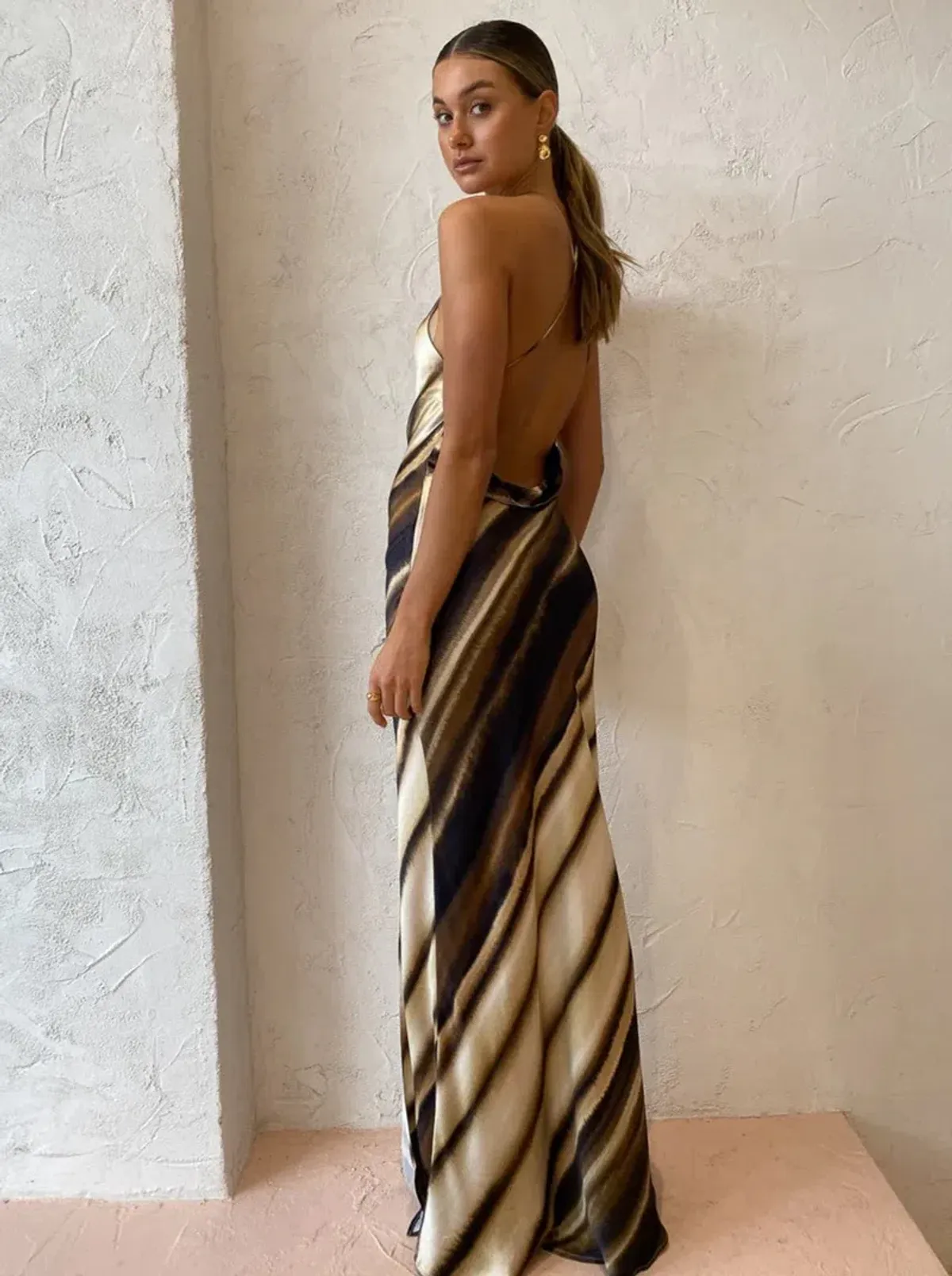 Bec & Bridge Watercolour Gown Print Size 10 - Image 2