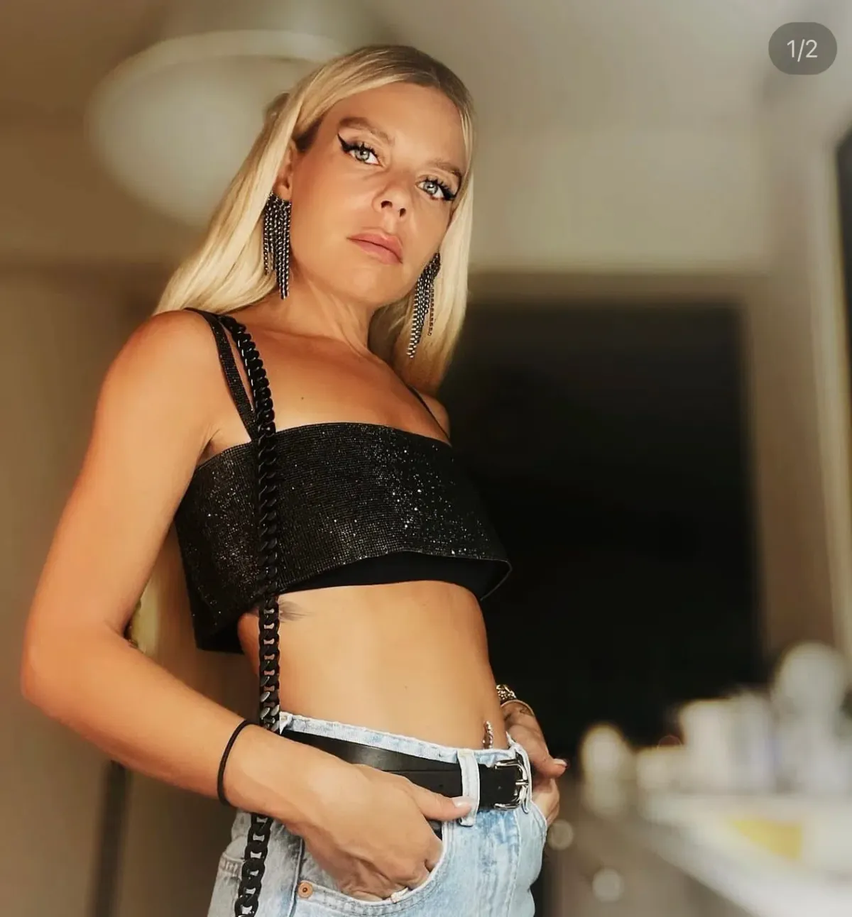 Nue Charlotte Crop Midnight Black Size AU 8 - Image 1