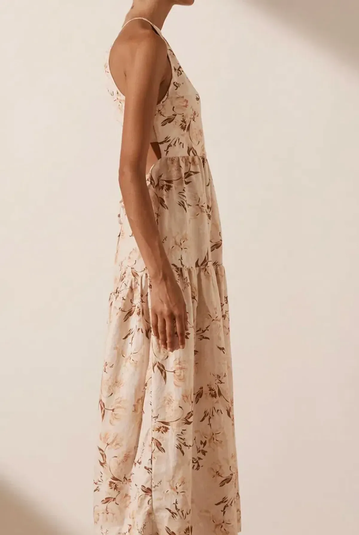 Shona Joy Roxanne Linen Open Back Tiered Midi Dress Floral Size 8 / S - Image 5