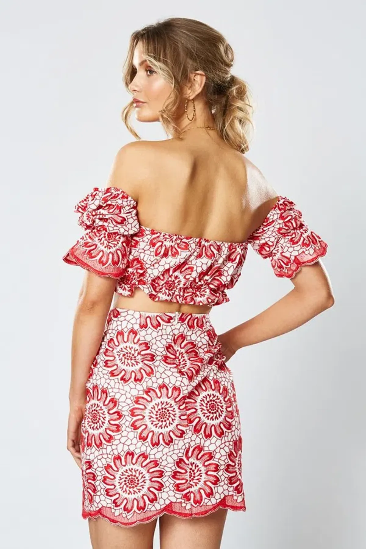 Winona Calypso Set Red Print Size 8 - Image 4