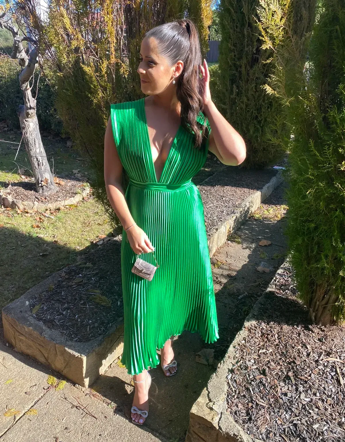 L’idee Gala Gown Bright Green Size 10 - Image 2