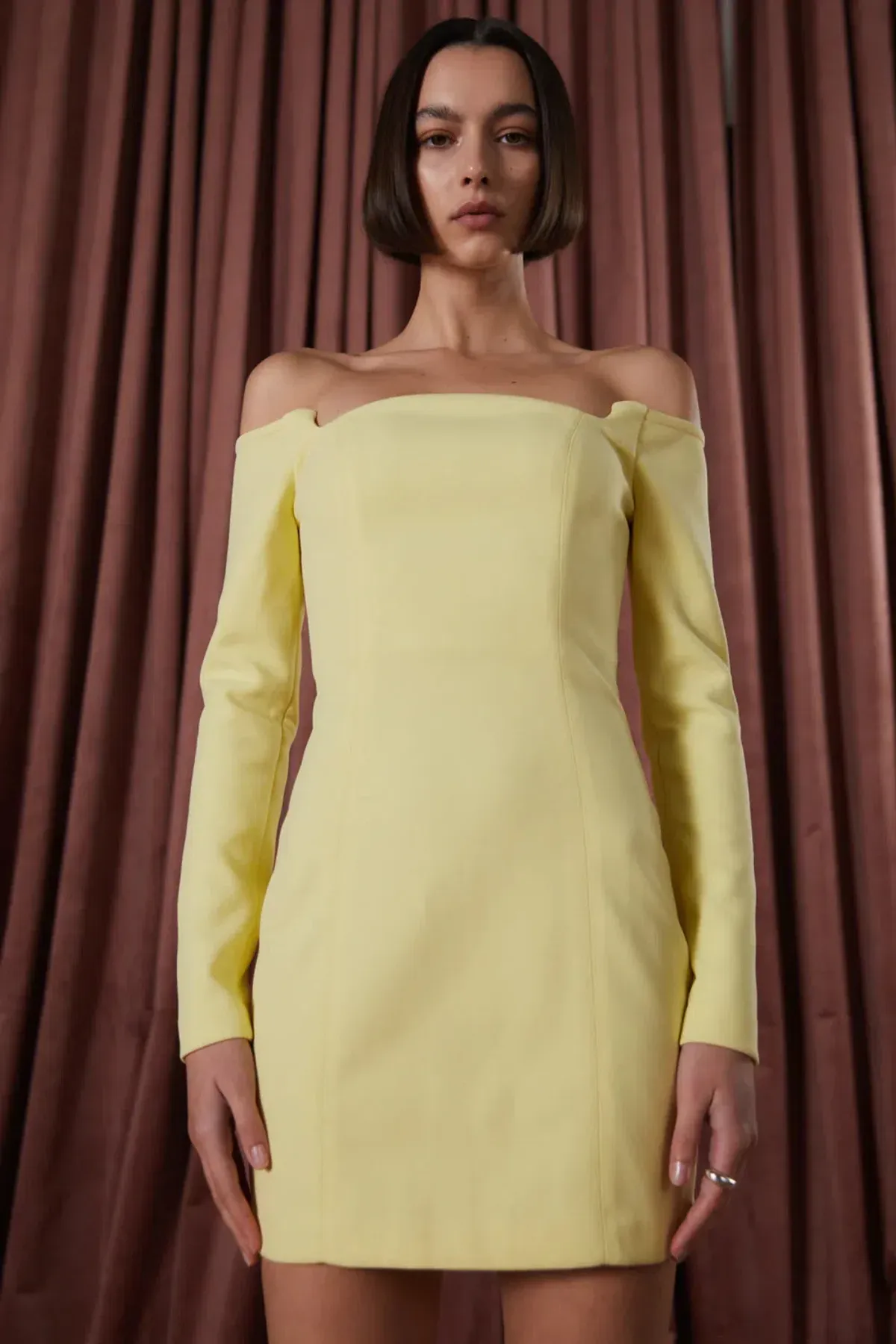 Misha Bonita Bonded Crepe Mini Yellow Size 8 - Image 3