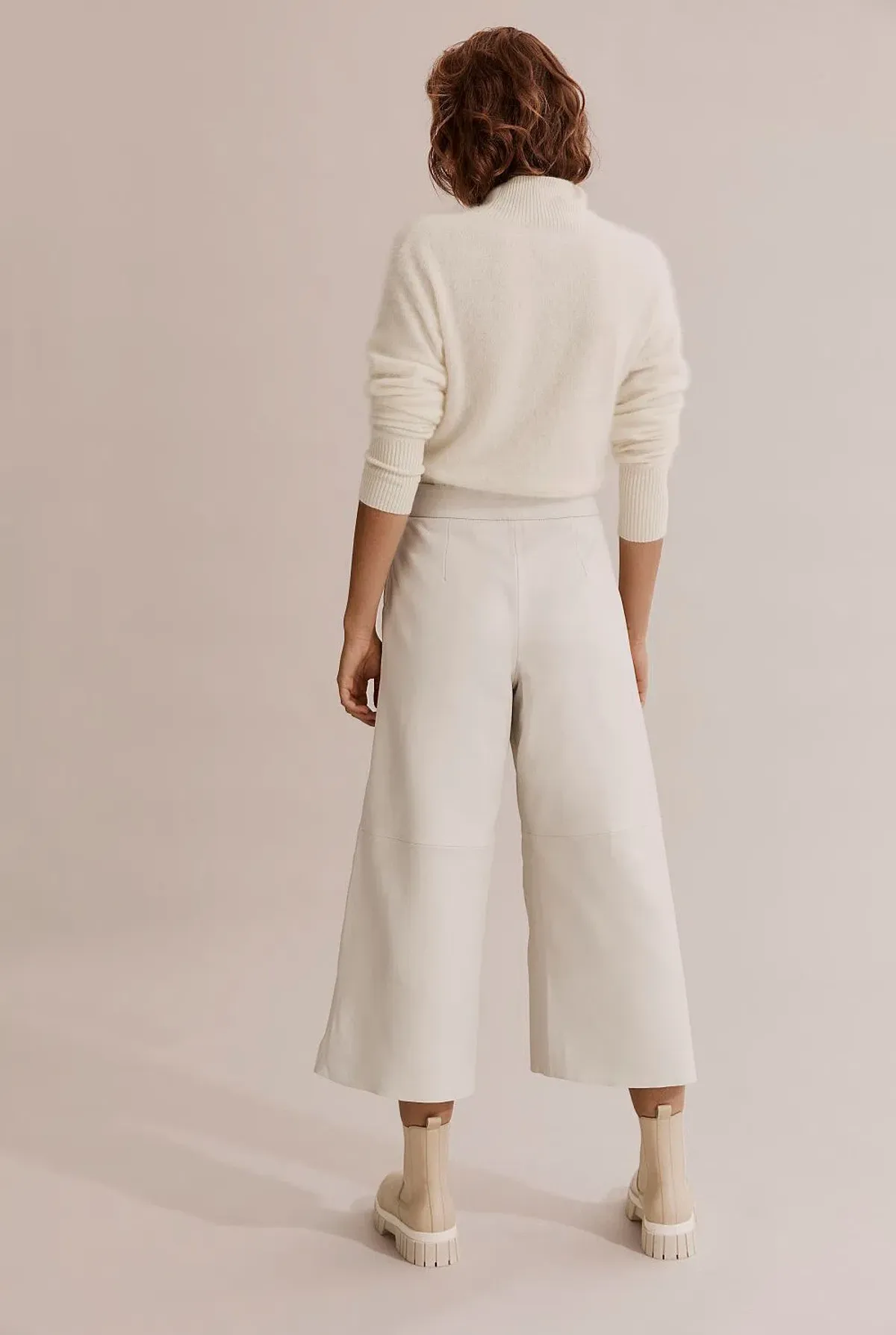 Country Road Luxurious White Leather Culotte Pants Size AU 10 - Image 5