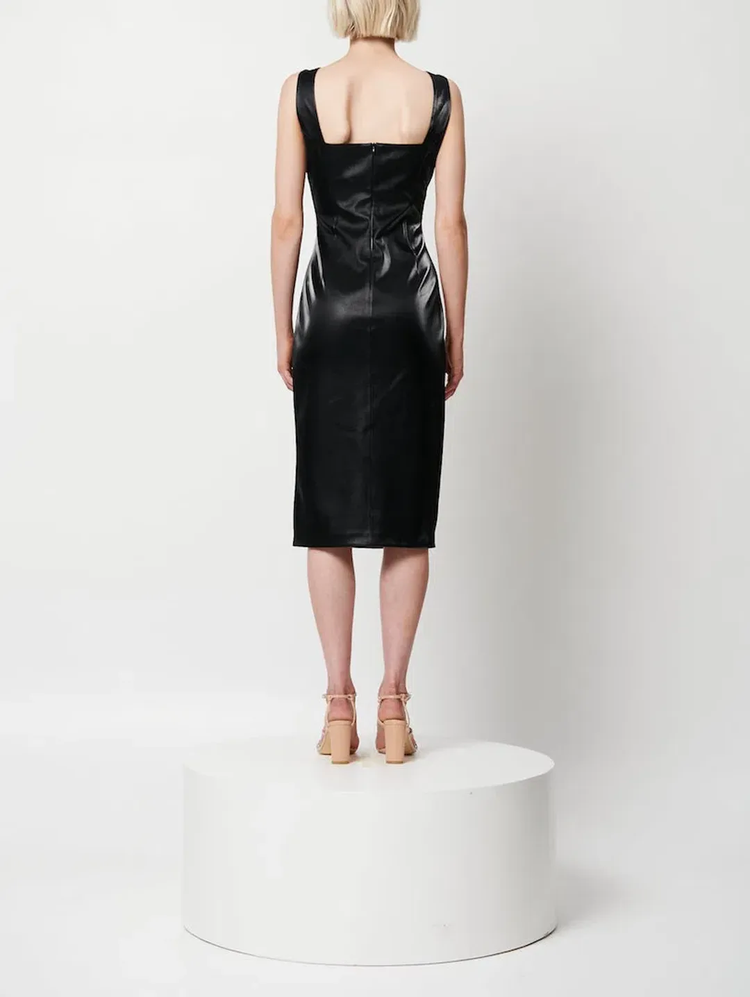 Elliatt Grevillea Midi Dress in Black Size 8 for rent on The Volte - main image