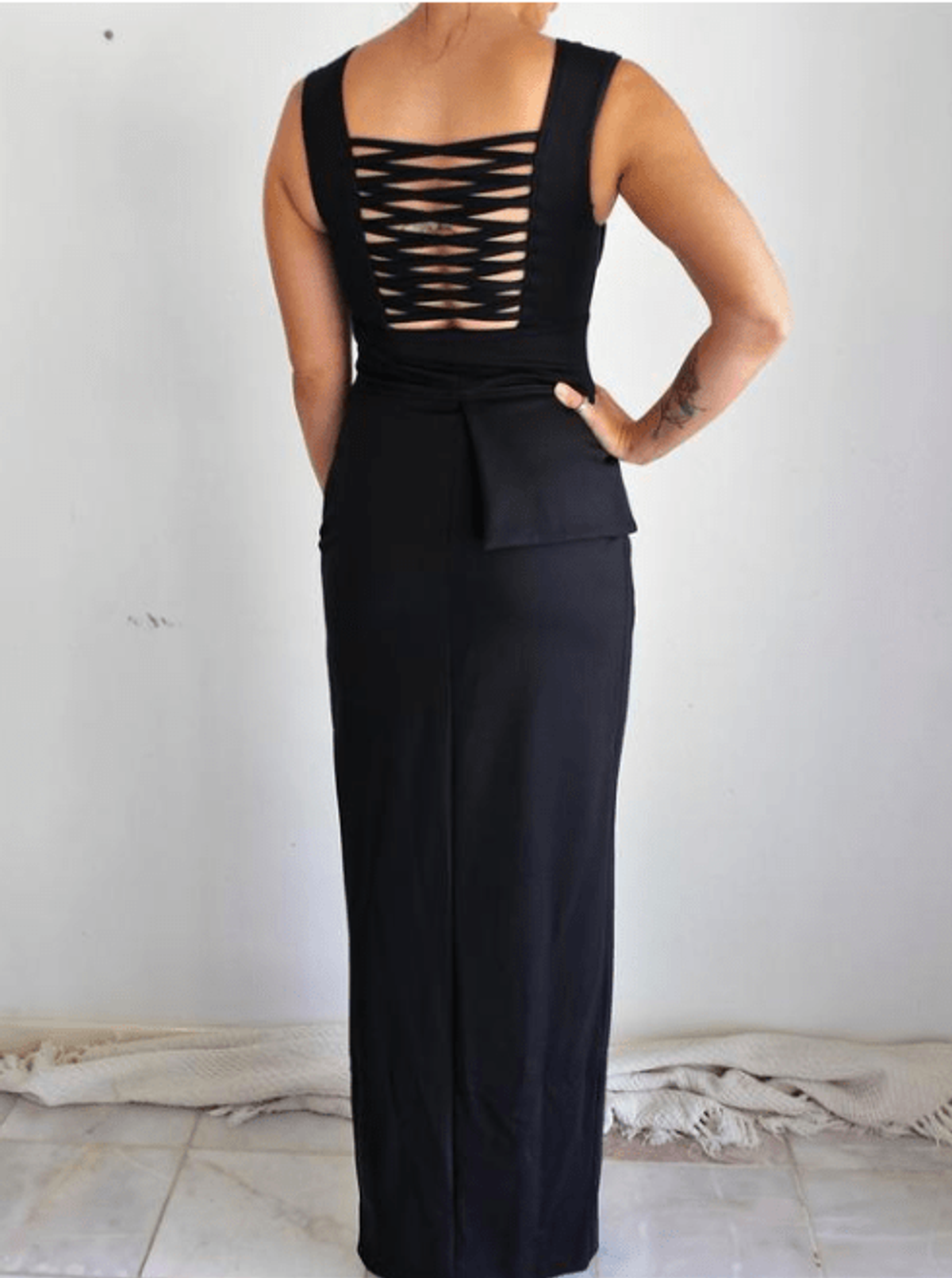 GRACE & HART Frontline Gown - Image 2