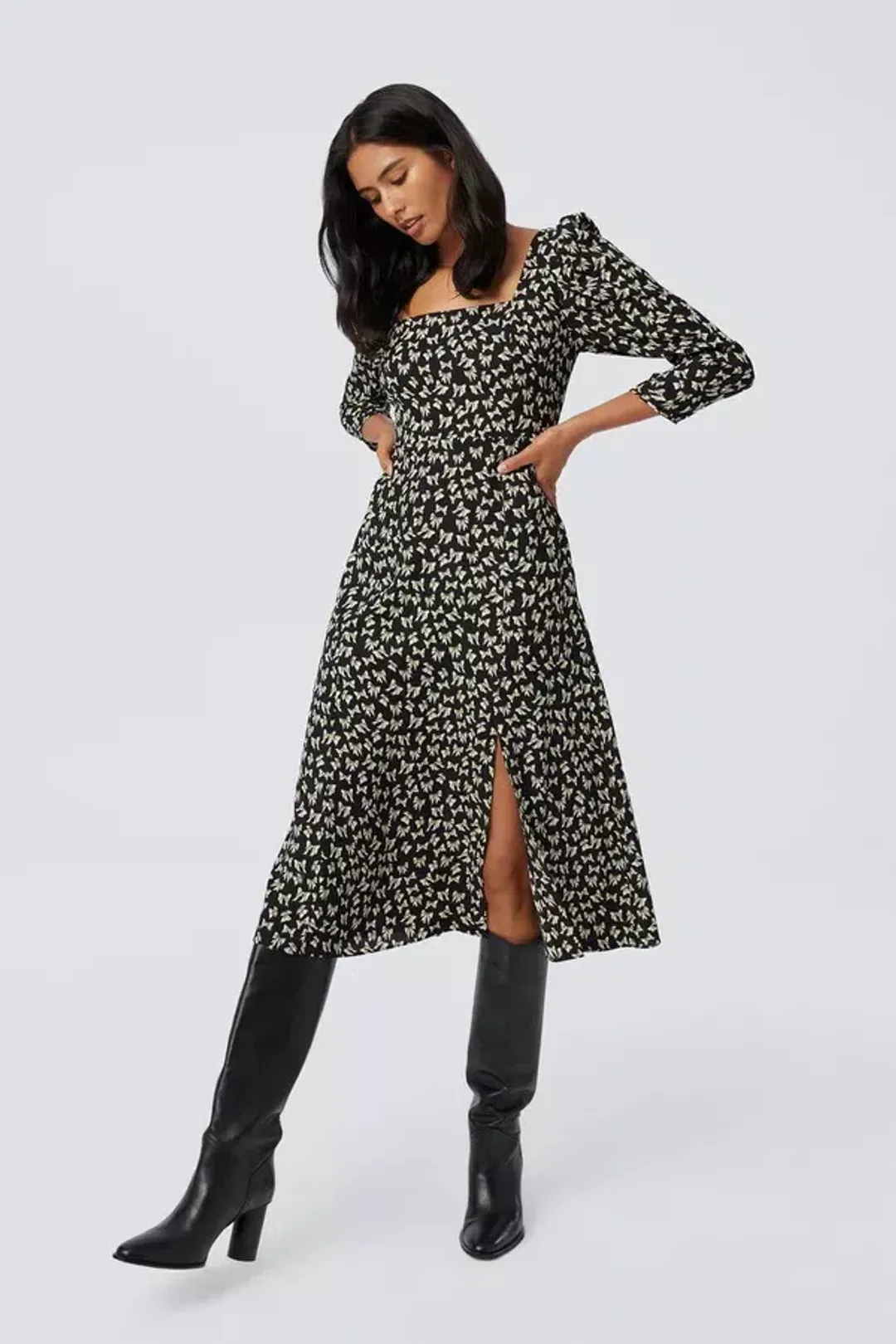 Diane Von Furstenberg Joanna Dress Black Size AU 12 for rent on The Volte - main image