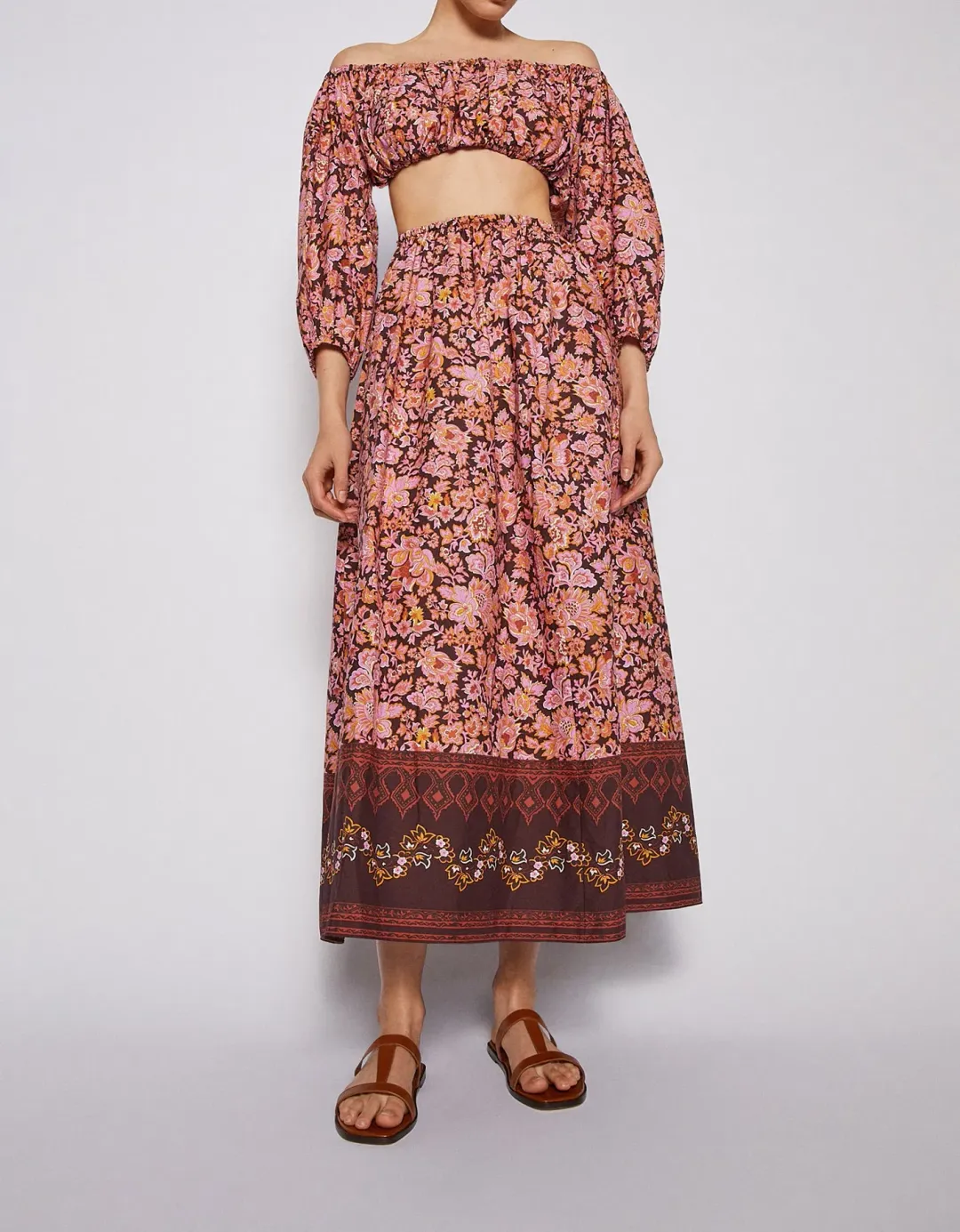 Scanlan Theodore Floral Border Print Set Chocolate Size 6 for rent on The Volte - main image