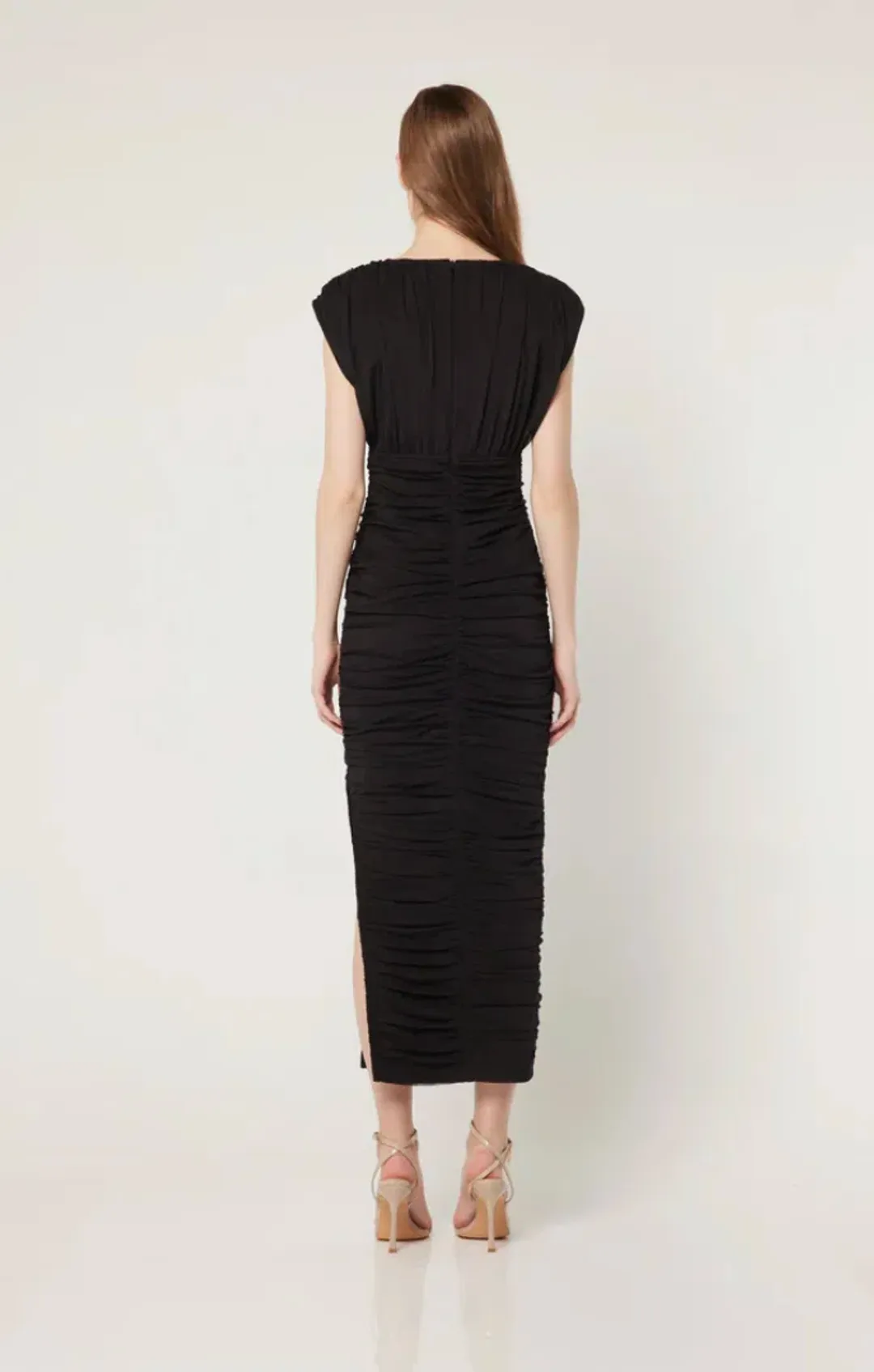 Elliatt Lori Midi Dress Black Size XS / Au 6 for rent on The Volte - main image