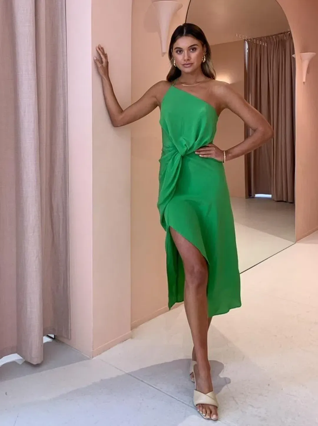 One Fell Swoop Besame Dress Green Size AU 8 for rent on The Volte - main image