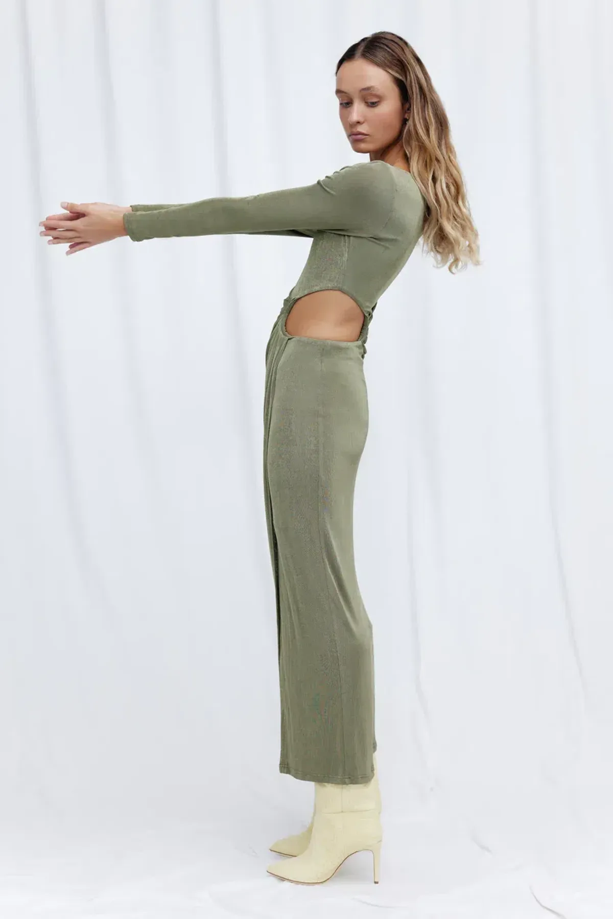 Significant Other  Ivy Midi Dress Green Size 8 - Image 2