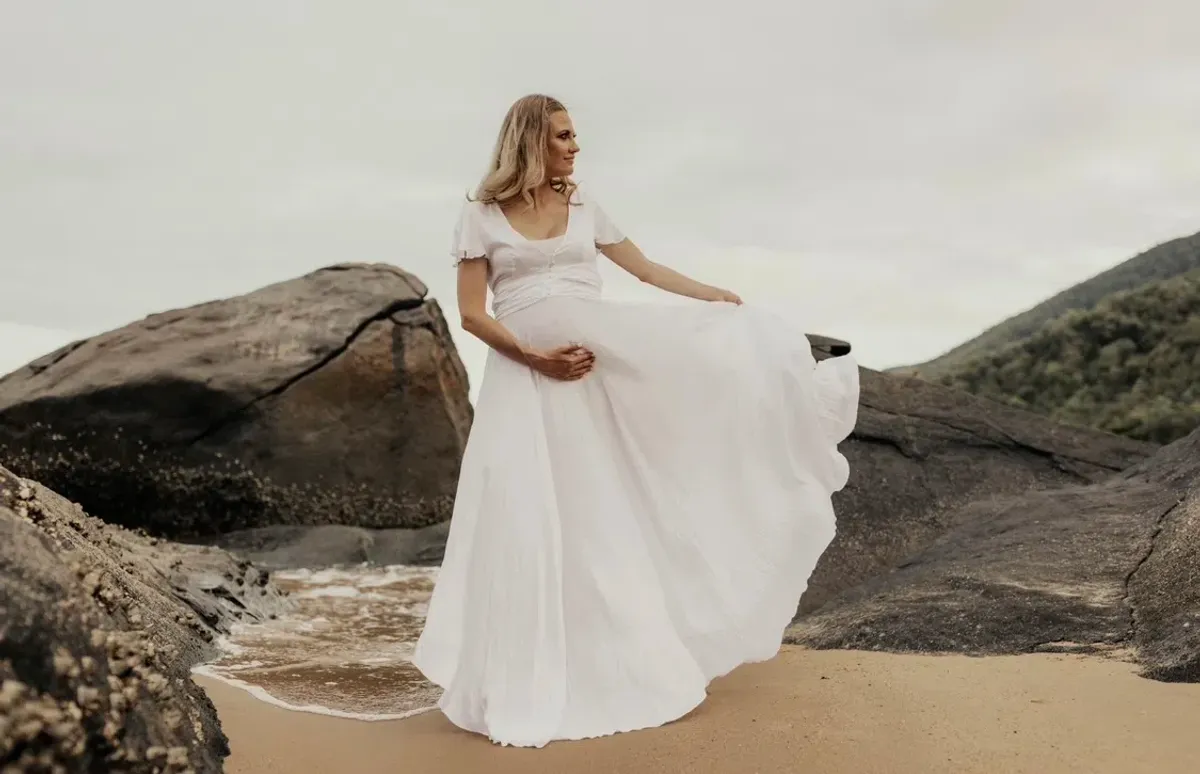 Coven & Co Halo Gown White Size XS (AU 6) - Image 2