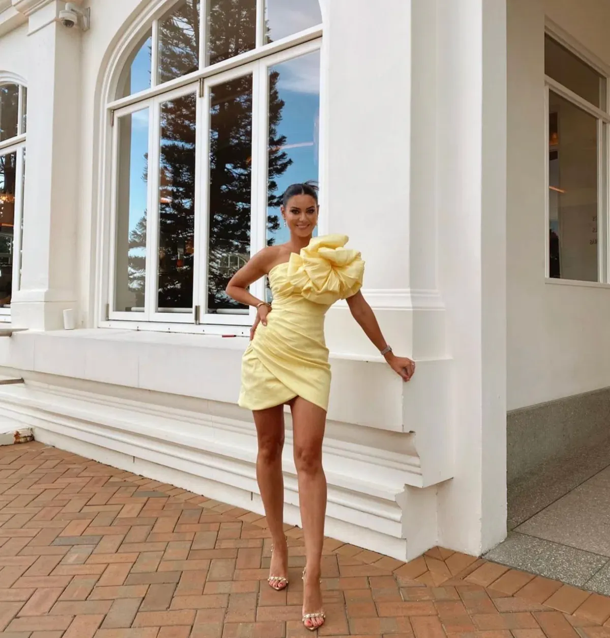 Rachel Gilbert Evana Mini In Yellow Size AU 8 - Image 4