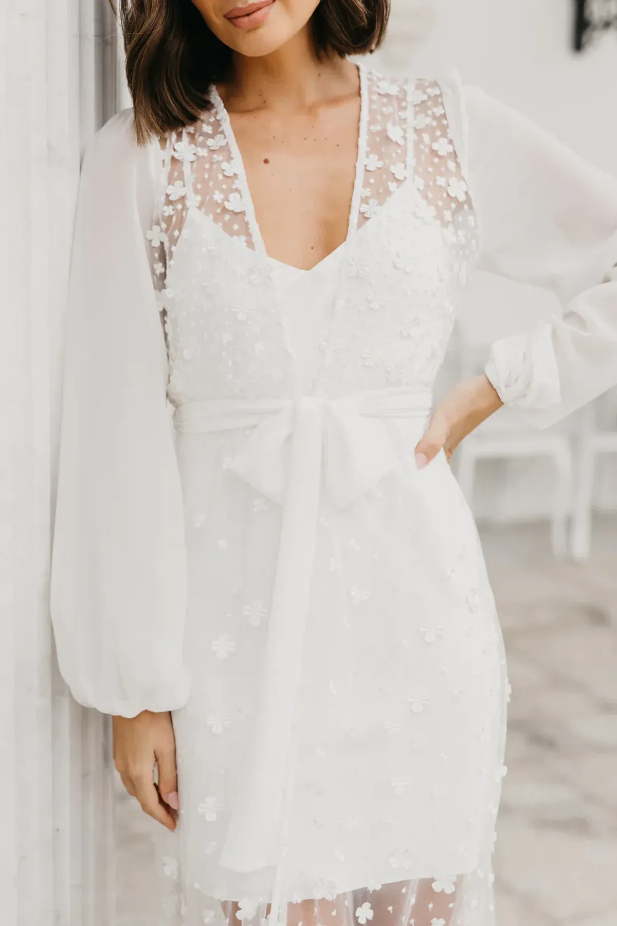 Le Rose Cassidy Forget Me Knot Gown White Size Size 10 - Image 3