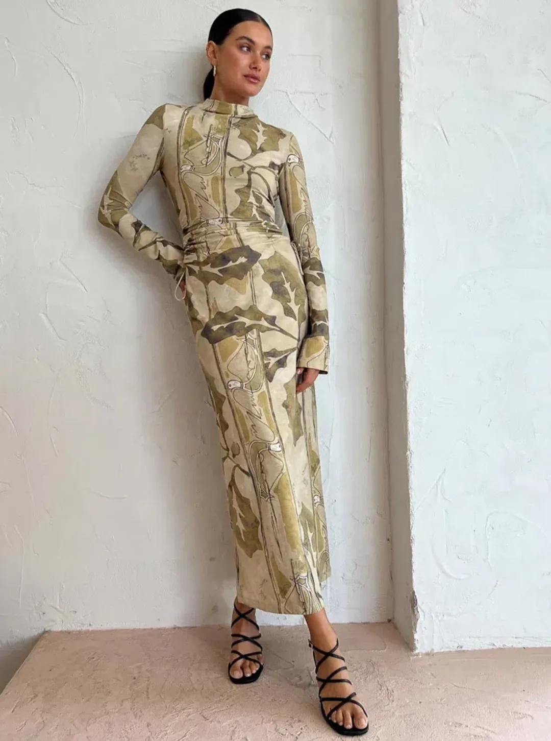 Camilla and Marc Khya Printed Midi Dress Print Size 8 / AU 8-10 for rent on The Volte - main image