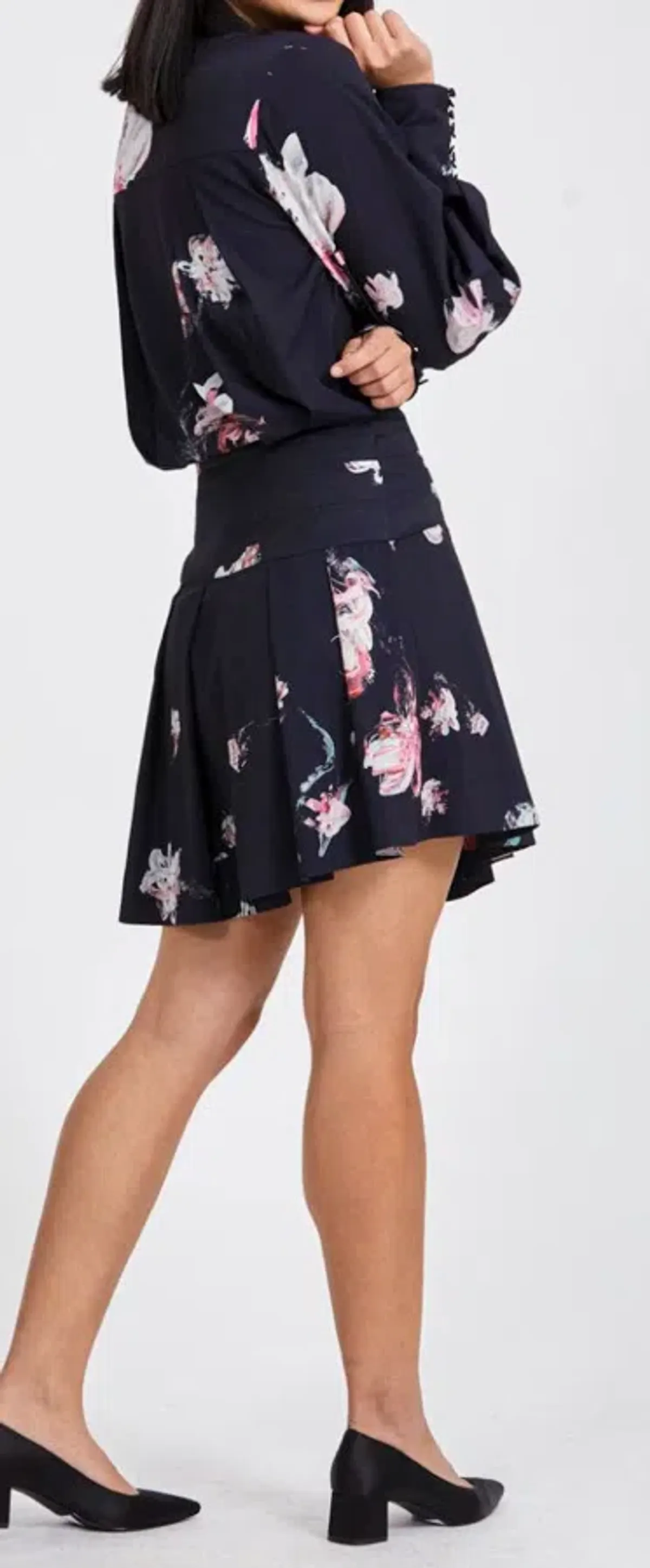 AJE Gabyon Long Sleeved Wrap Floral Print Mini Dress Kimono Black/Pink Size 6 - Image 3