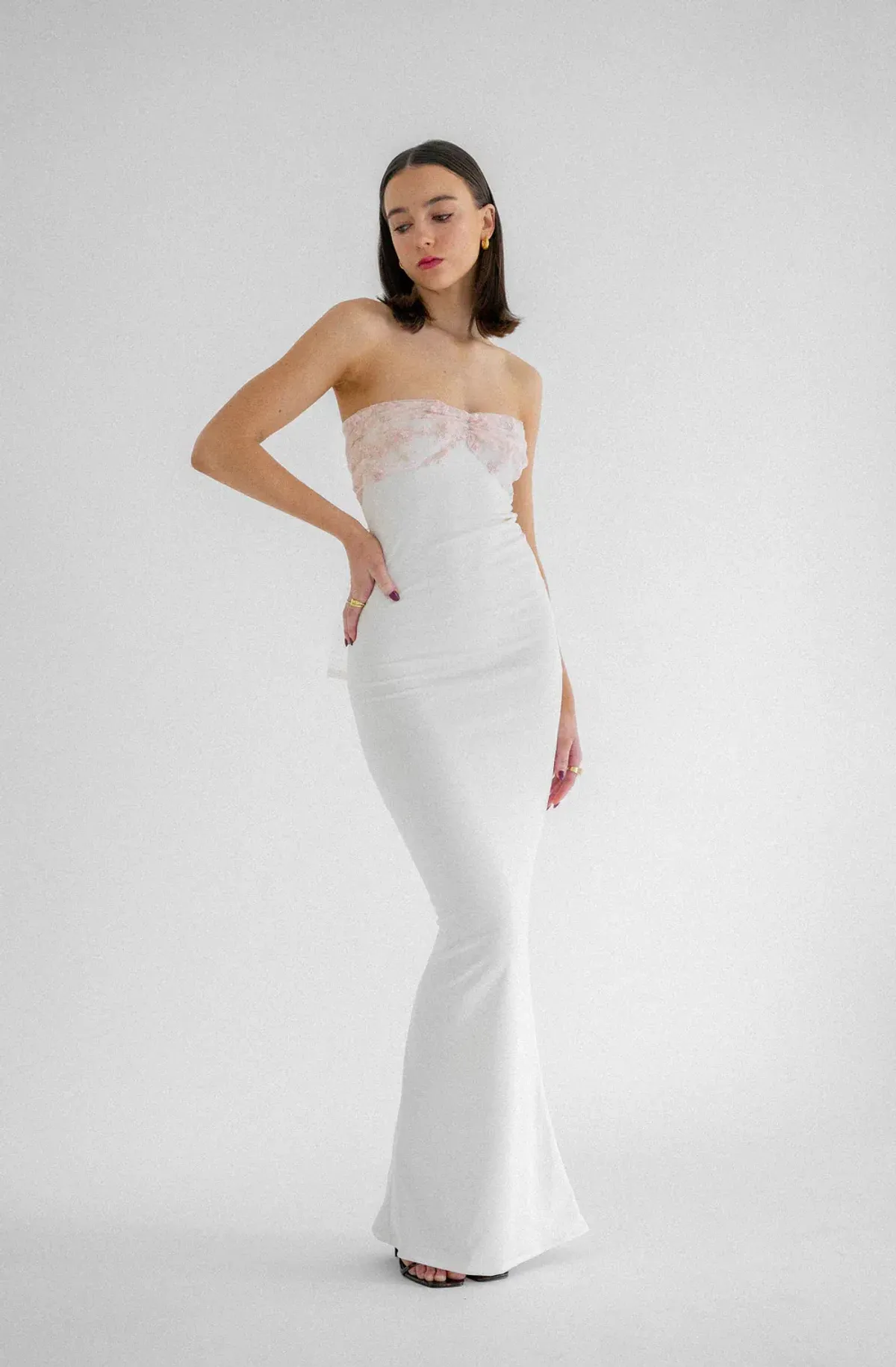 HNTR The Label Luci Gown Ivory Size AU 6  - Image 1