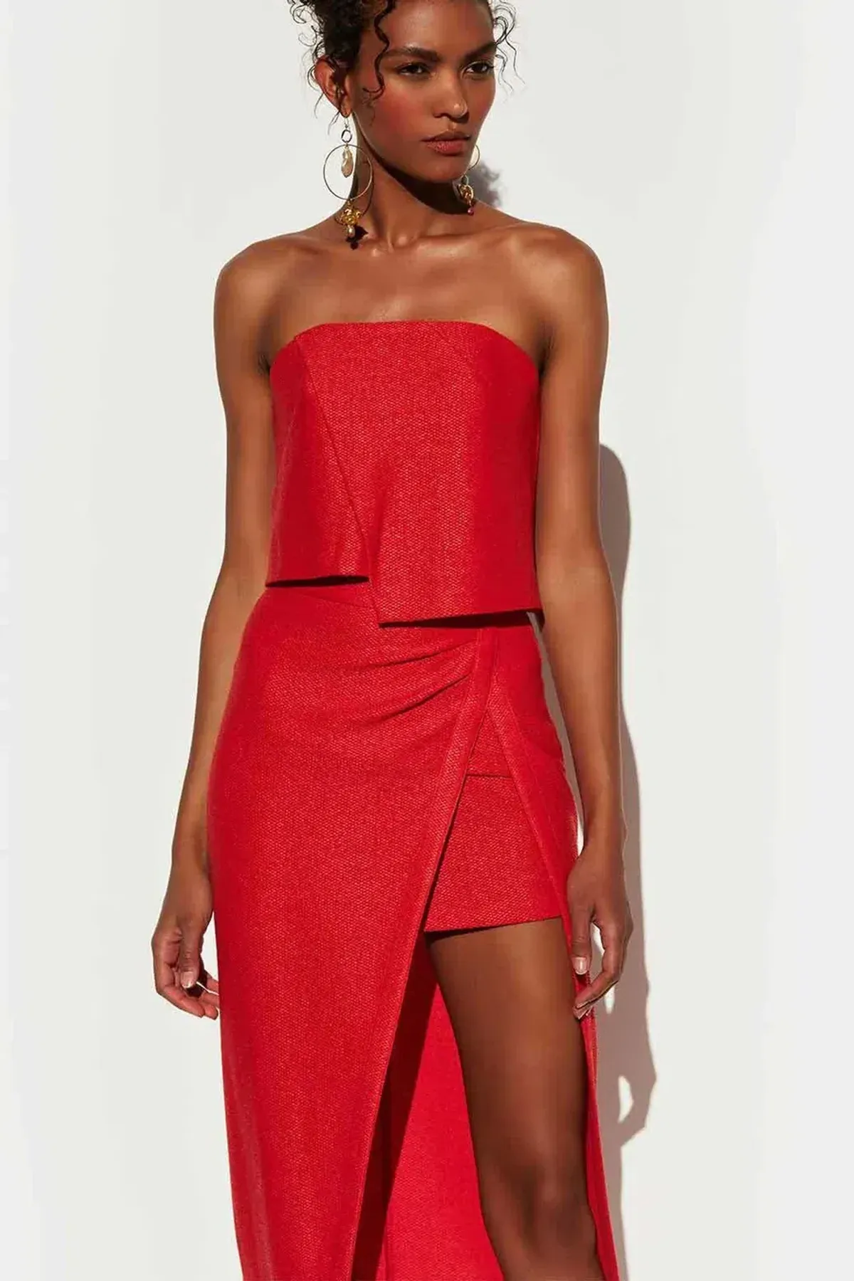 Manning Cartell Marvellous Creations Crop Bustier and Skirt Set Red Size 4/6 - Image 2