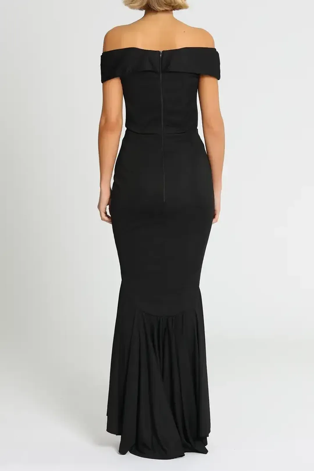 Jadore Elyse Gown Black Size AU 16 for rent on The Volte - main image