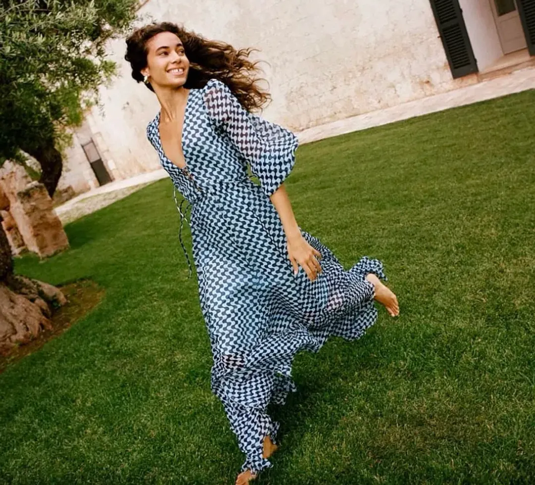 Shona Joy Elina Lace Front Drawstring Maxi Dress Print Size 8 for rent on The Volte - main image