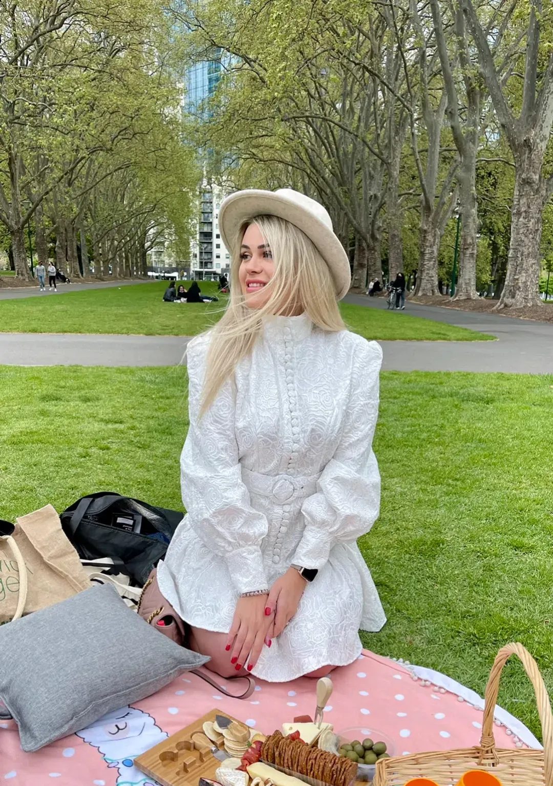 Leo & Lin The Transcendence Rose Lace Short Dress White Size 14 for rent on The Volte - main image