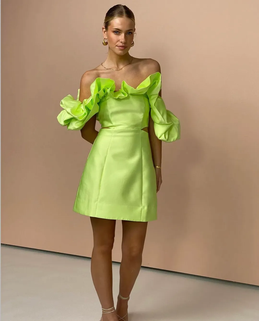 Alemais Suzi Off Shoulder Midi Dress Green Size 10 for rent on The Volte - main image