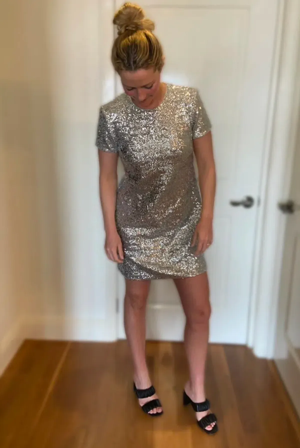 Cue Sequin Shift Mini Dress Silver Size 10 - Image 3