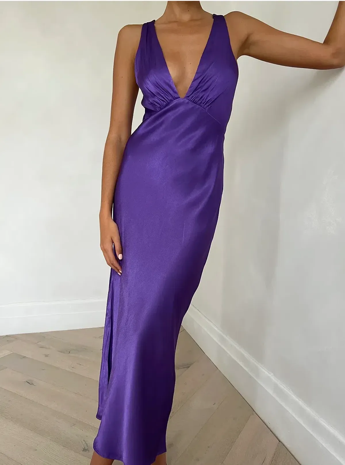 Shona Joy Lana Plunged Cross Back Midi Dress Purple Size 6 - Image 2