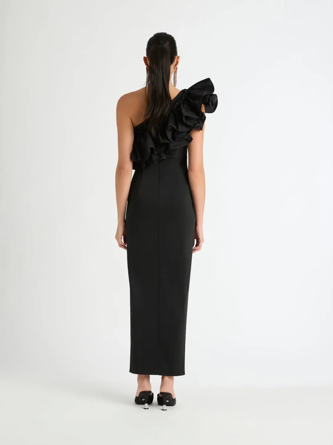 Sheike Hollywood Maxi Dress Black Size 12 for rent on The Volte - main image