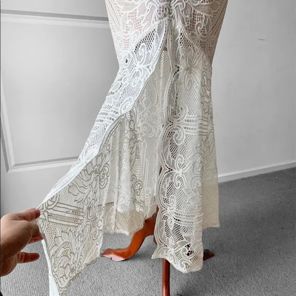 Sheike Lunar Lace Maxi Dress Ivory Size 12 - Image 5