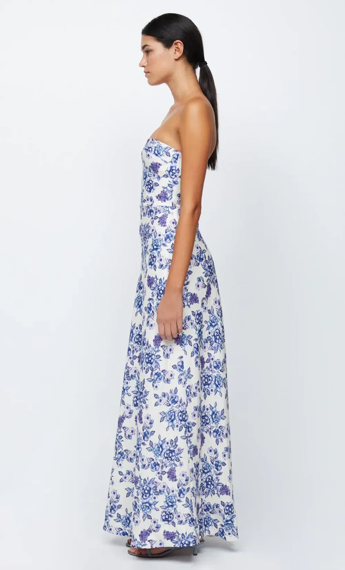 Bec & Bridge Audette Floral White Blue Strapless Linen Maxi Dress Floral Size XS/ AU 6  - Image 3