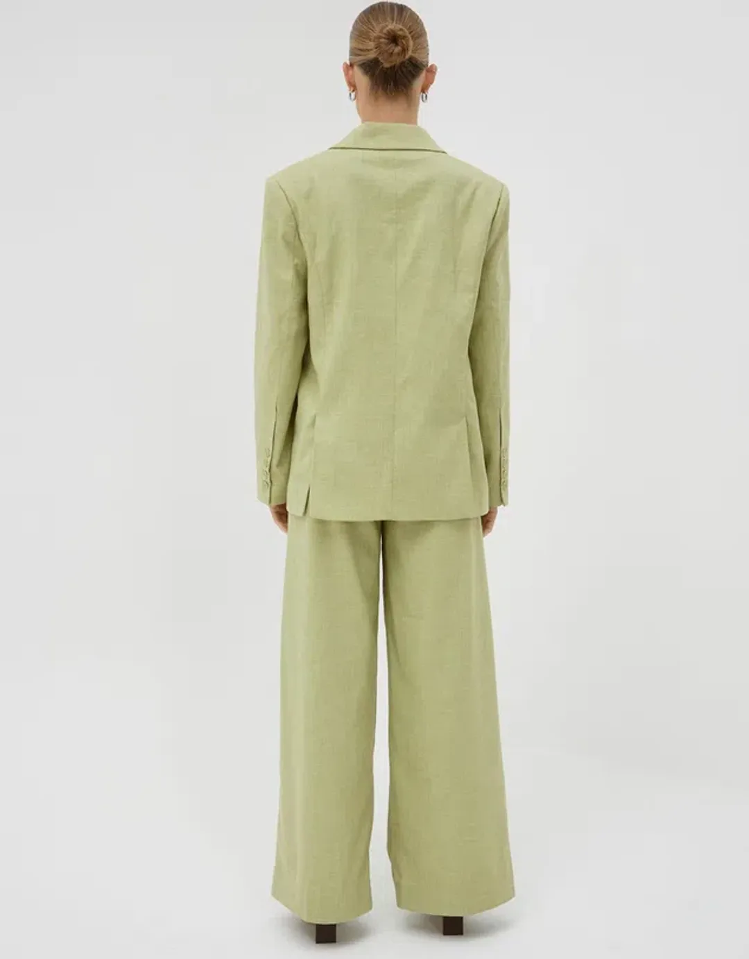 Sovere Origin Pants Lime Matcha Green Size XS / AU 6 for rent on The Volte - main image