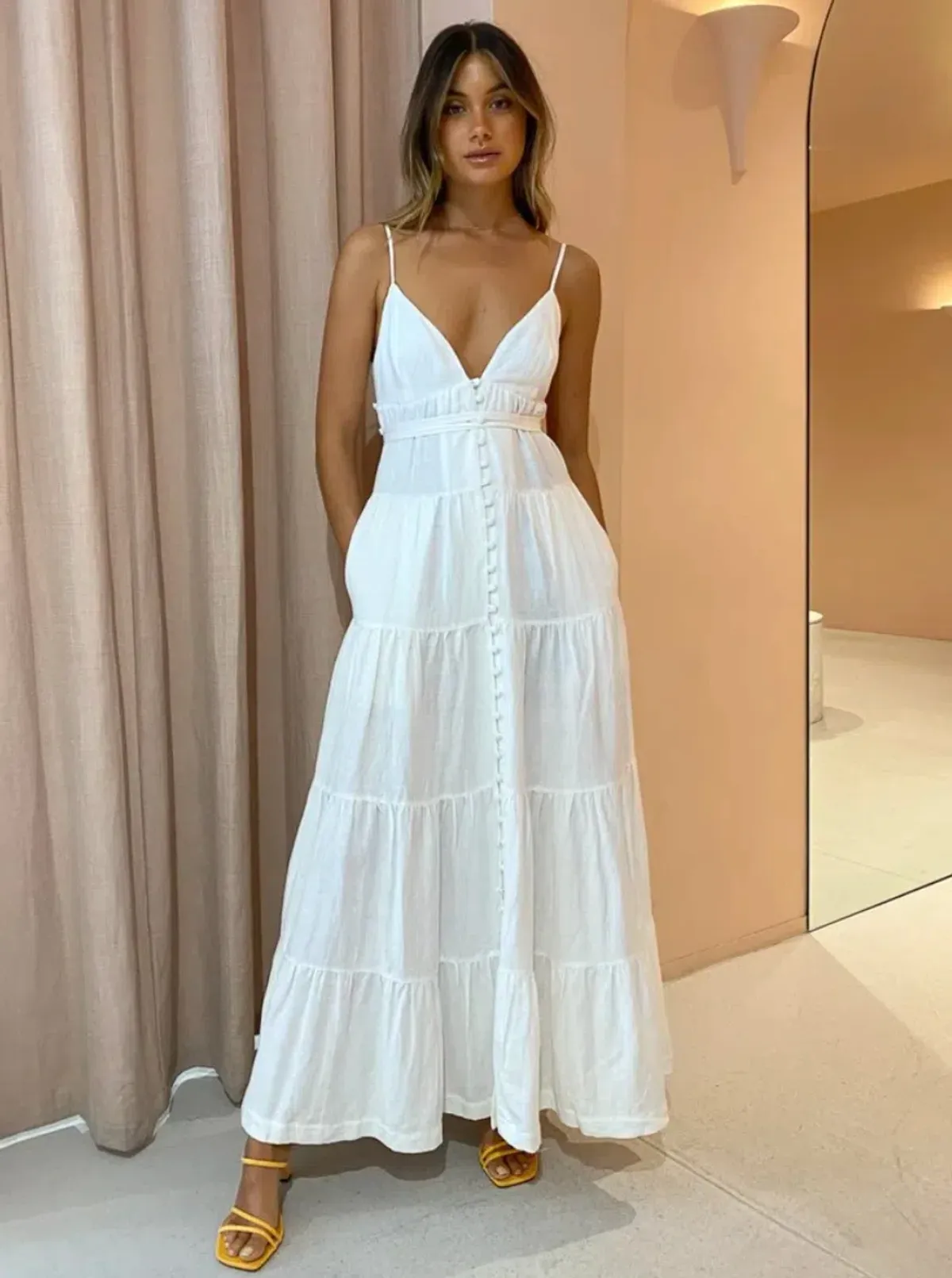 Hansen and Gretel Roberta Dress in Ivory Size S / AU 8 - Image 1