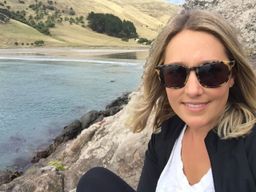 Christina Handbury avatar