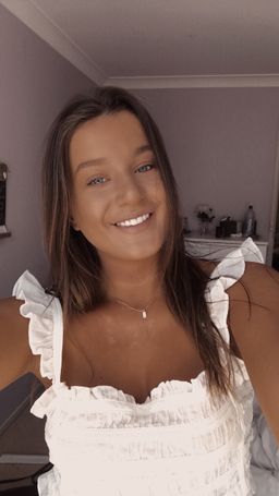 Nicole Sirola avatar