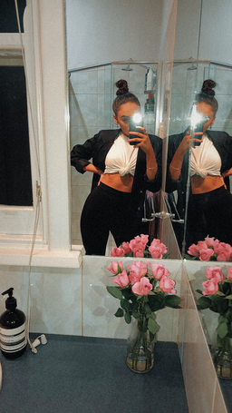 Bethany Van Es avatar