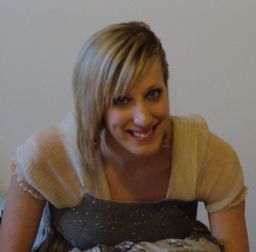 Katie Costello avatar