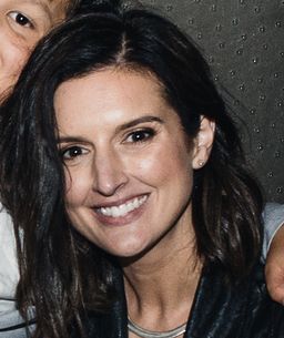 Julia Henry Edwards avatar