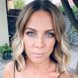 Maresa Bogdanov avatar