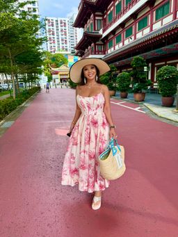 Nikki Roopkhomsan avatar