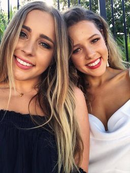 Em & Alesha's Wardrobe avatar