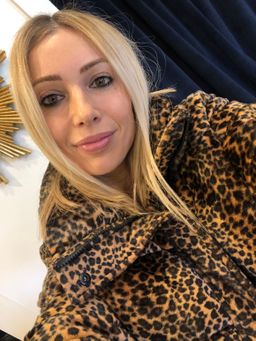 Gina Petrelis avatar