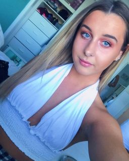 Lizzie Raggio avatar