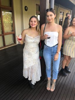 Emily Casarsa avatar