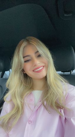 Layal Majzoib avatar