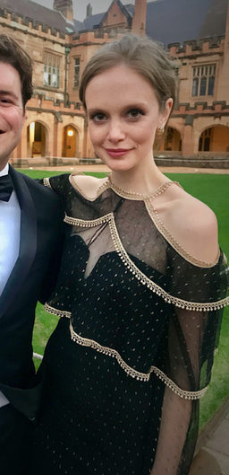 Elizabeth Jones avatar