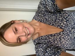 Ellie Johnston avatar