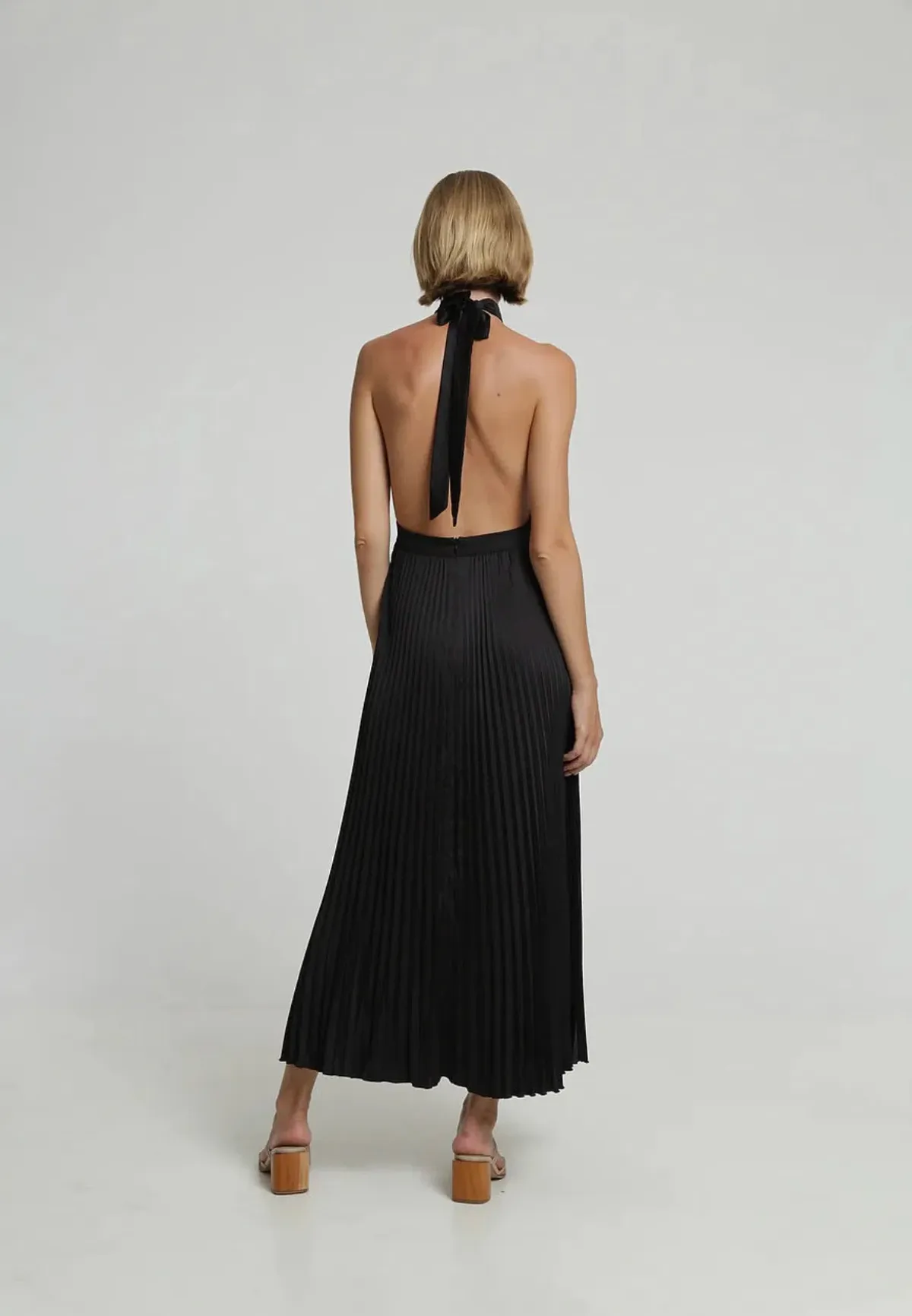 L'Idee Renaissance Split Gown in Noir Black Size 10 - Image 3