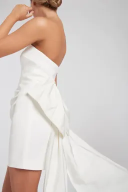 Rebecca Vallance Madeline Strapless Mini White Size 8 for rent on The Volte - image 5