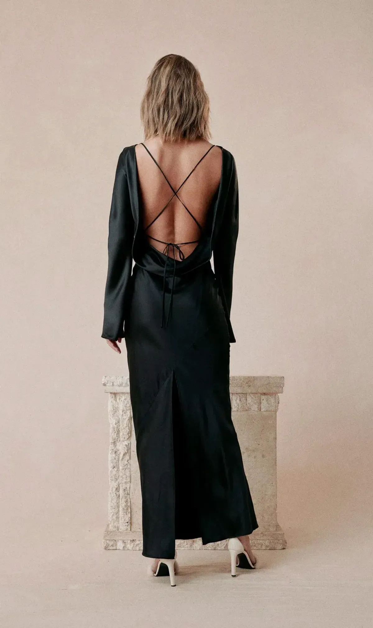 Caitlin Crisp Diana Dress Black Size 8 - Image 3