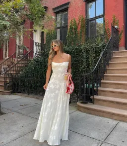 House of CB Seren Floral Lace Back Dress Vintage Cream Size M / AU 10 for rent on The Volte - image 2